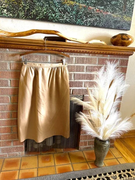 VINTAGE PENDLETON WOOL SKIRT - Picture 2 of 8